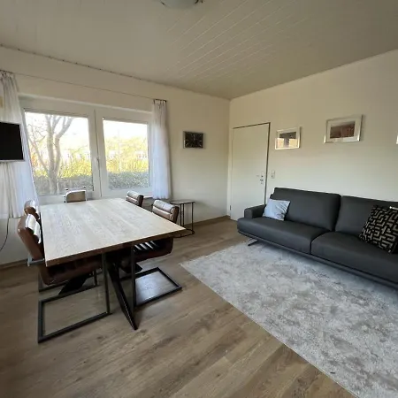 Deichblick 4 In Norddeich- Urlaub Und Erholung Am *