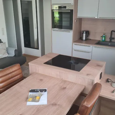 Deichblick 4 In Norddeich- Urlaub Und Erholung Am Apartment *