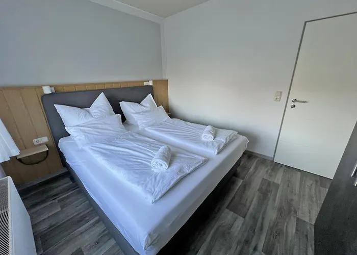 Deichblick 4 In Norddeich- Urlaub Und Erholung Am *